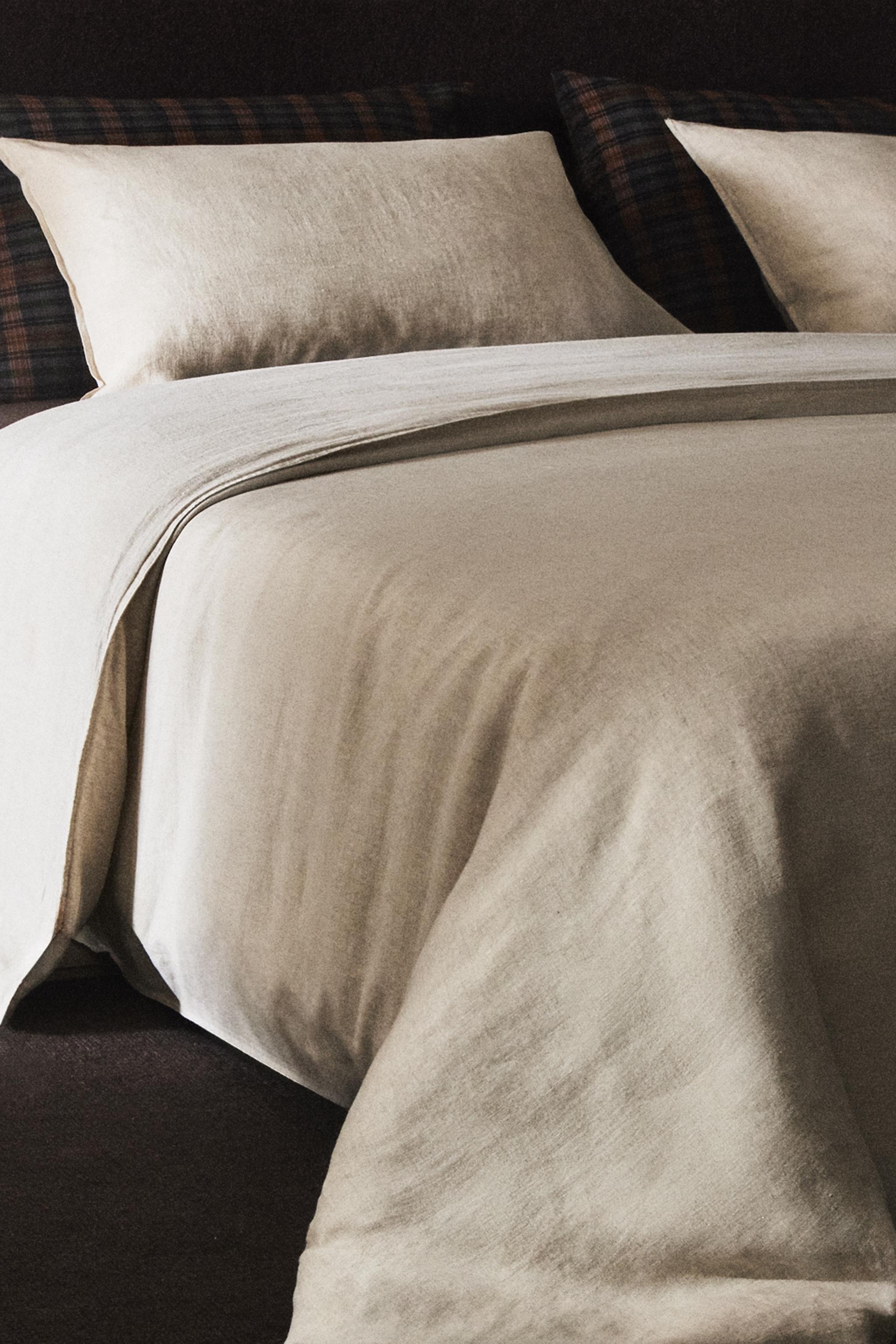 WASHED LINEN DUVET COVER (160 GxM²)